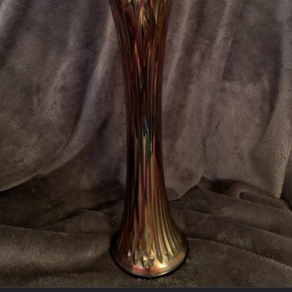 glass vase - Picture 1 of 5